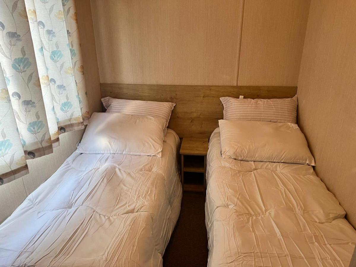 Blackpool Caravan In Haven Marton Mere Holiday Park מראה חיצוני תמונה